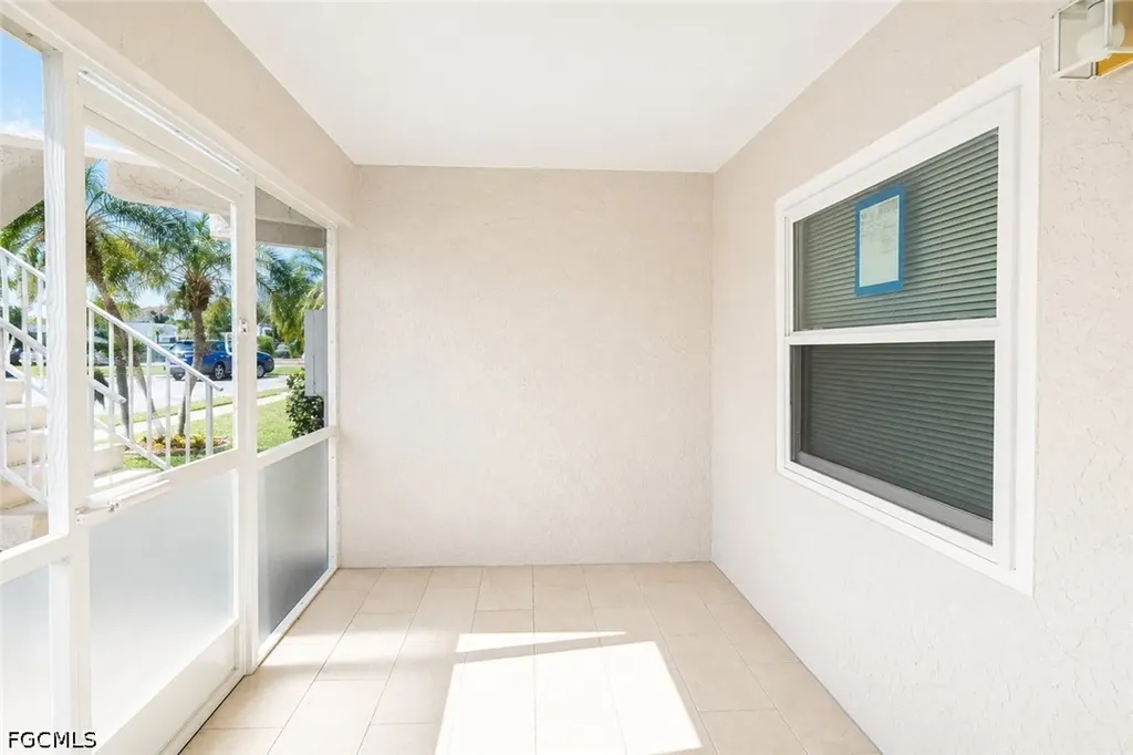 2504 SE 16th Place Cape Coral FL 33904