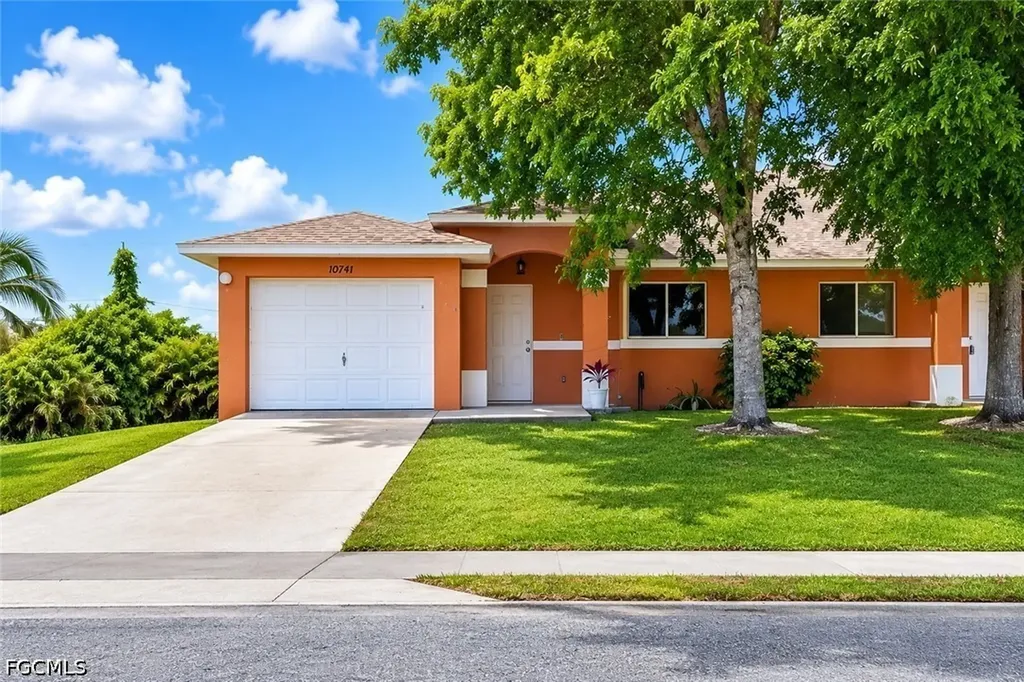 10741 Robinson Street Fort Myers FL 33908