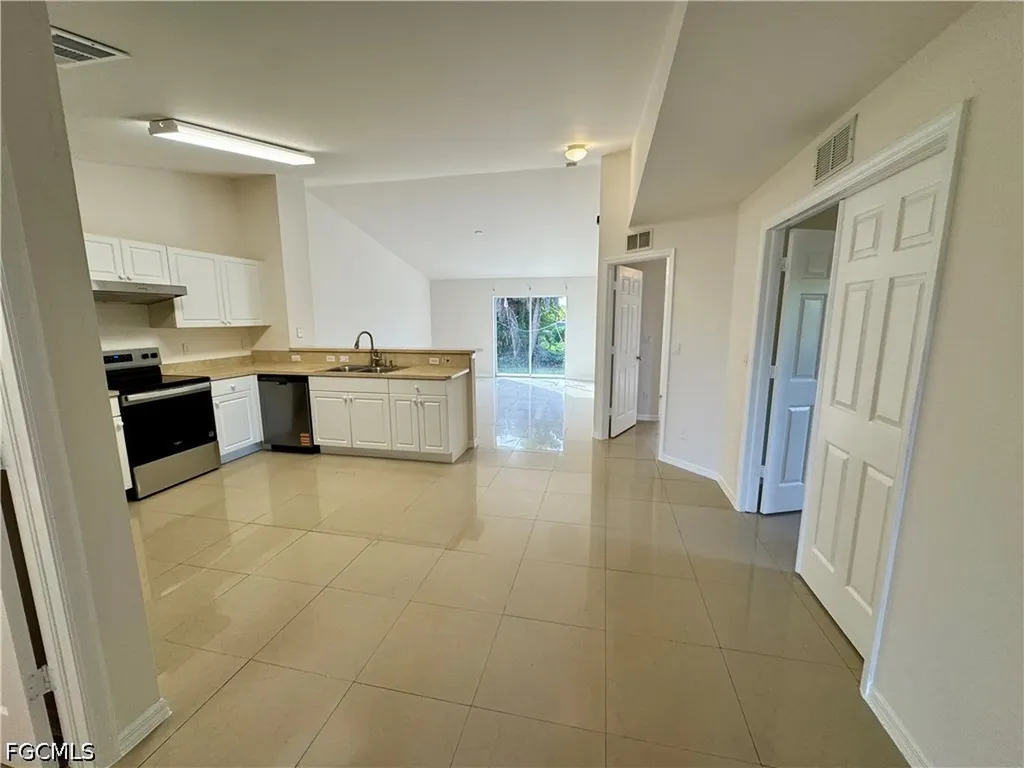 10741 Robinson Street Fort Myers FL 33908