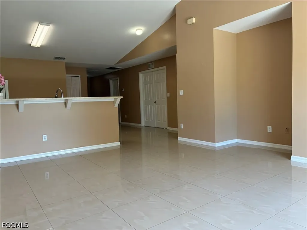 10741 Robinson Street Fort Myers FL 33908