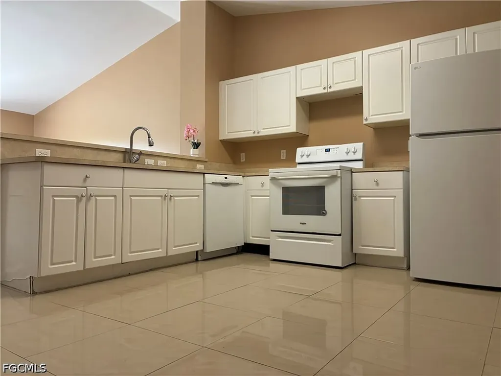 10741 Robinson Street Fort Myers FL 33908