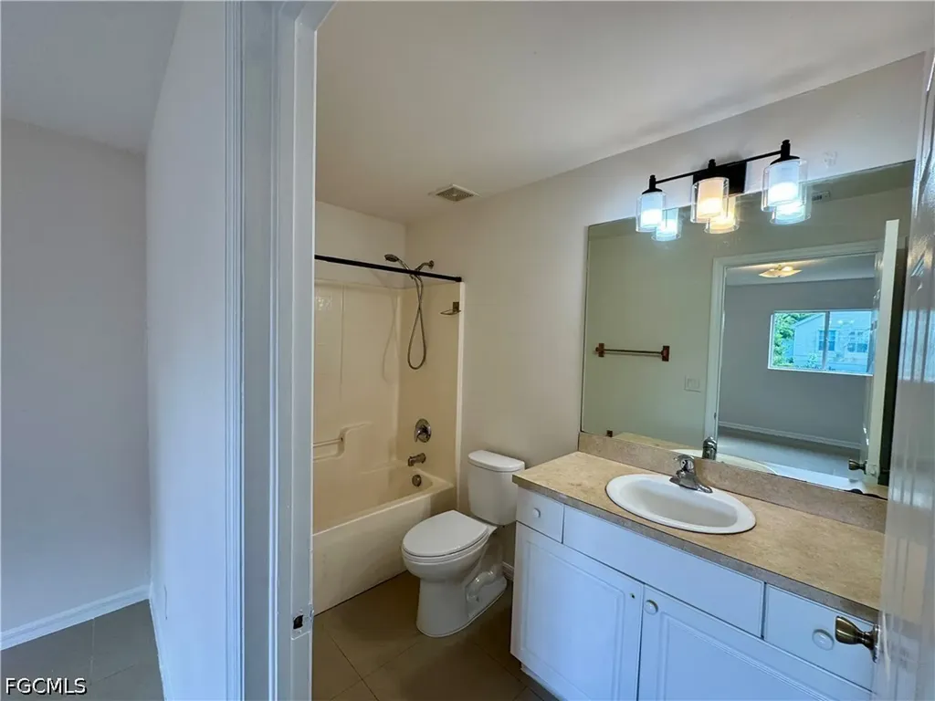10741 Robinson Street Fort Myers FL 33908