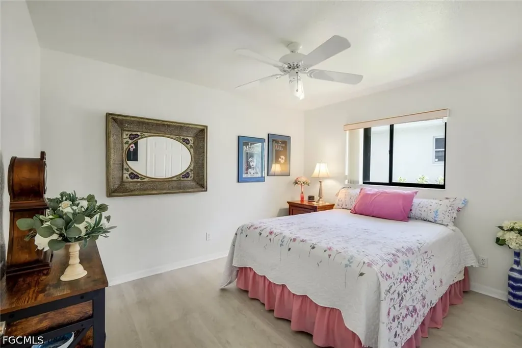 2556 SW 28th Place Cape Coral FL 33914