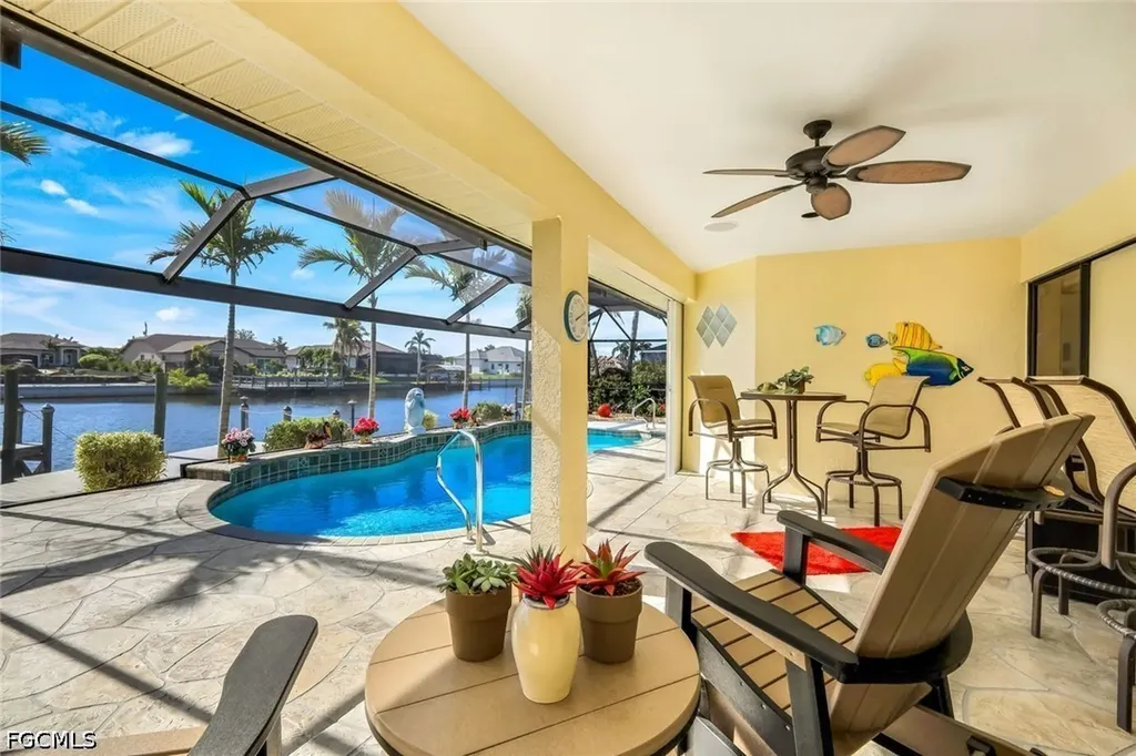 2556 SW 28th Place Cape Coral FL 33914