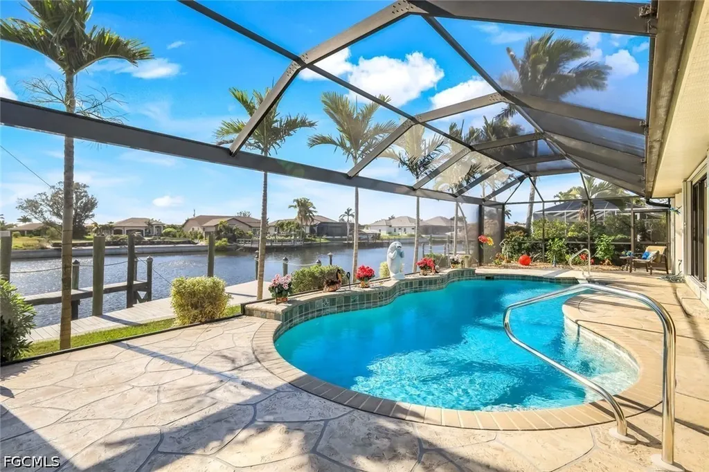 2556 SW 28th Place Cape Coral FL 33914