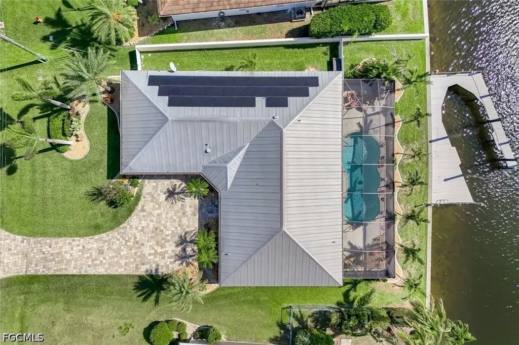 2556 SW 28th Place Cape Coral FL 33914