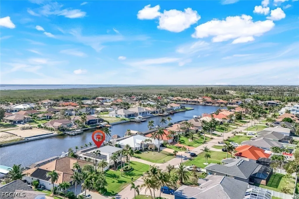 2556 SW 28th Place Cape Coral FL 33914