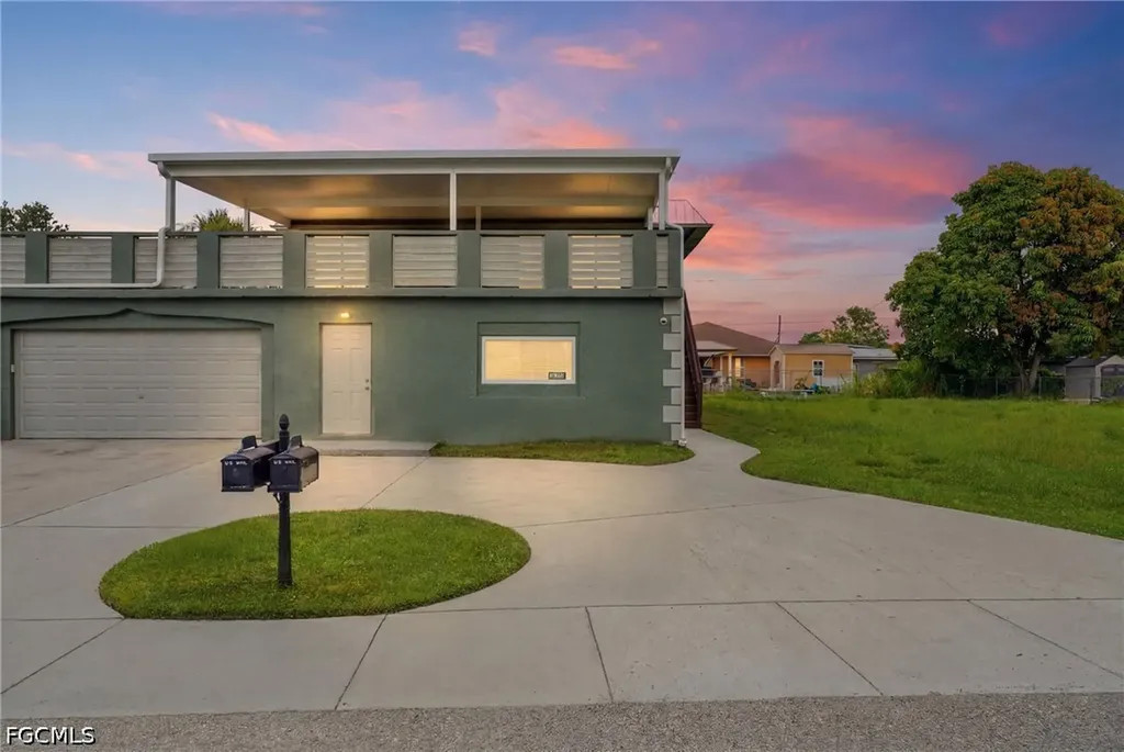 2342 Barden Street Fort Myers FL 33916
