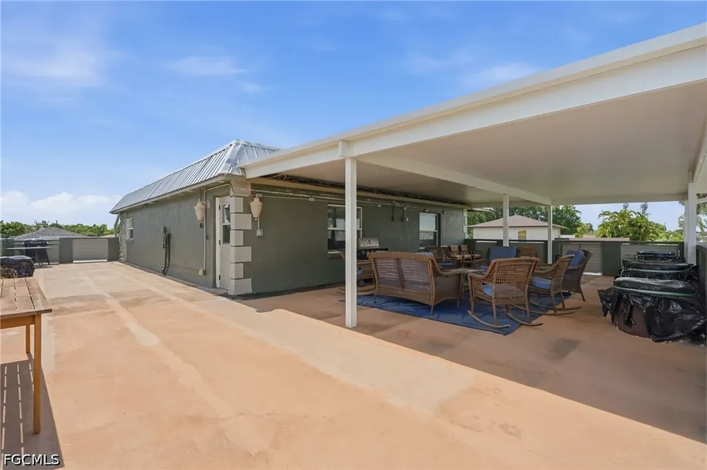2342 Barden Street Fort Myers FL 33916