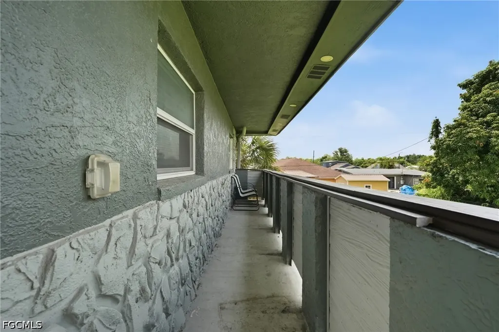 2342 Barden Street Fort Myers FL 33916