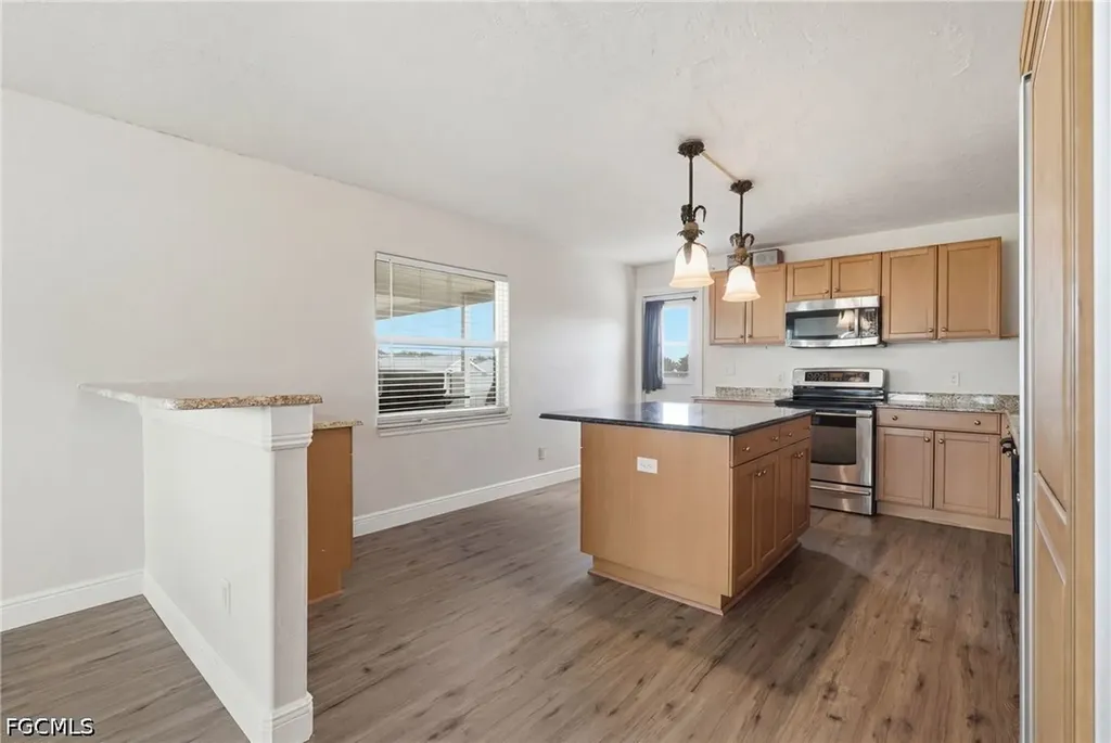 2342 Barden Street Fort Myers FL 33916