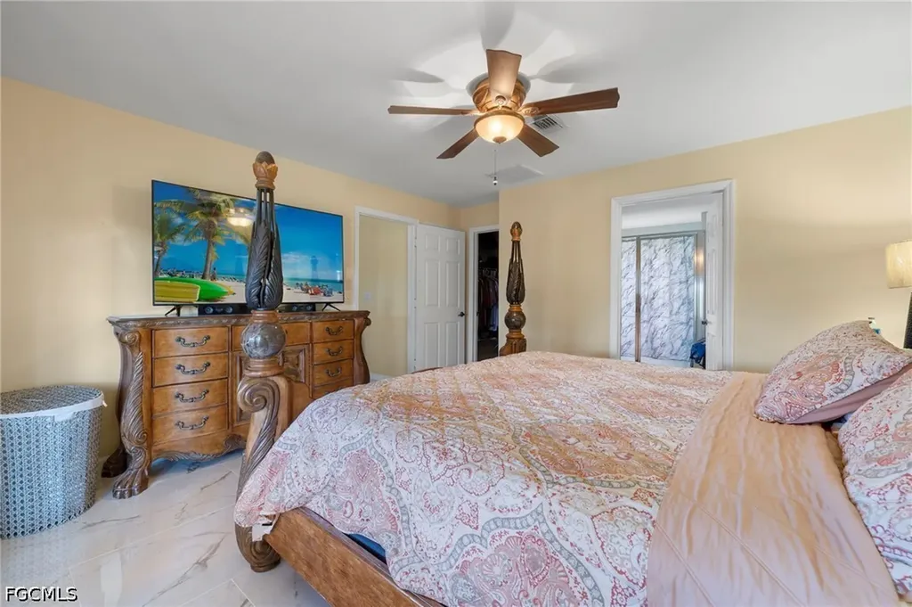 610 NE 12th Street Cape Coral FL 33909