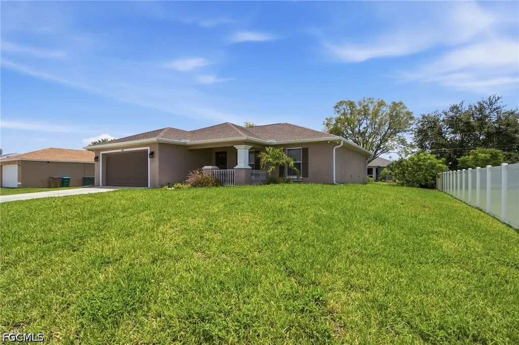 Cape Coral FL, 841 NE 6th Avenue