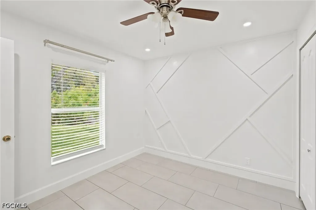 841 NE 6th Avenue Cape Coral FL 33909