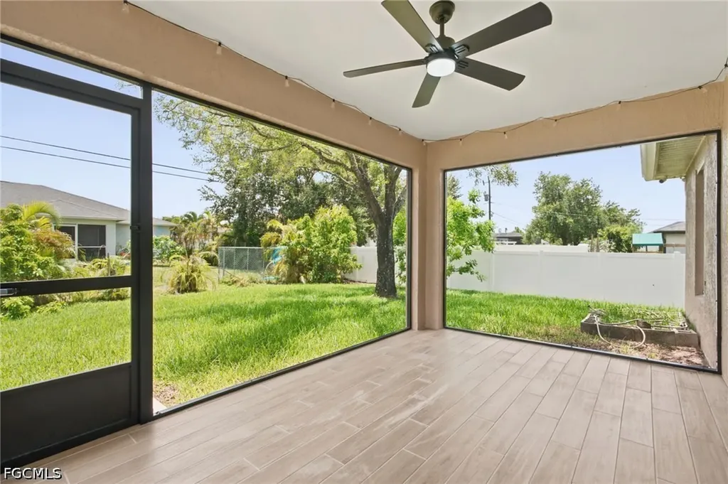 841 NE 6th Avenue Cape Coral FL 33909