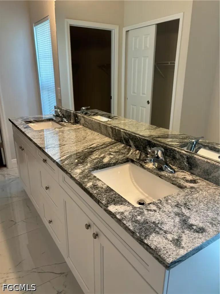 130 SW 37th Avenue Cape Coral FL 33991