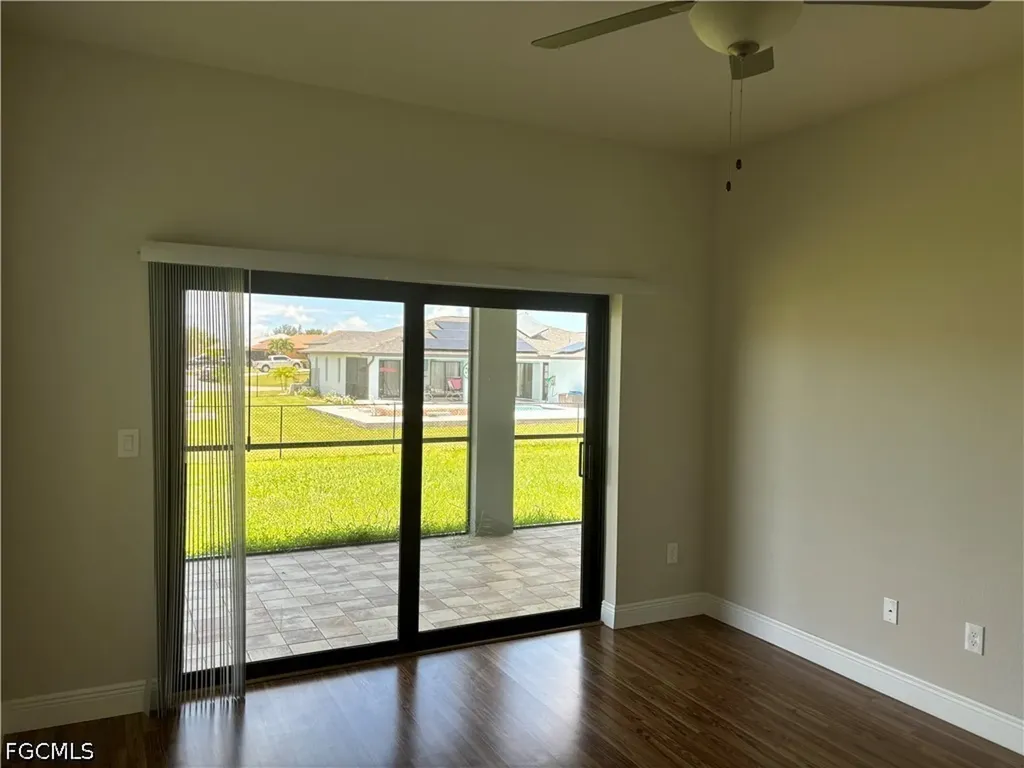 130 SW 37th Avenue Cape Coral FL 33991