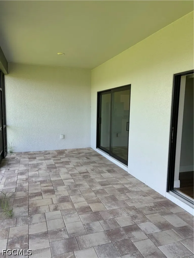 130 SW 37th Avenue Cape Coral FL 33991