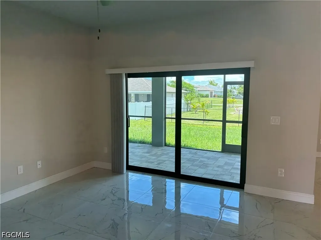130 SW 37th Avenue Cape Coral FL 33991