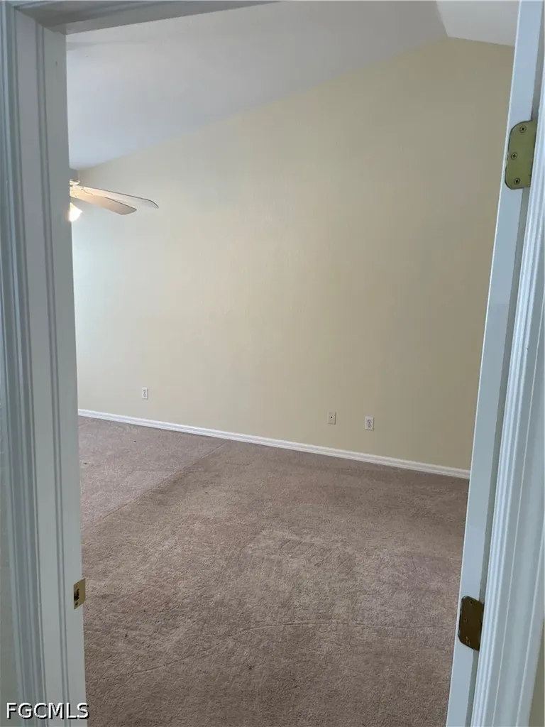 1512 SE 2nd Avenue Cape Coral FL 33990