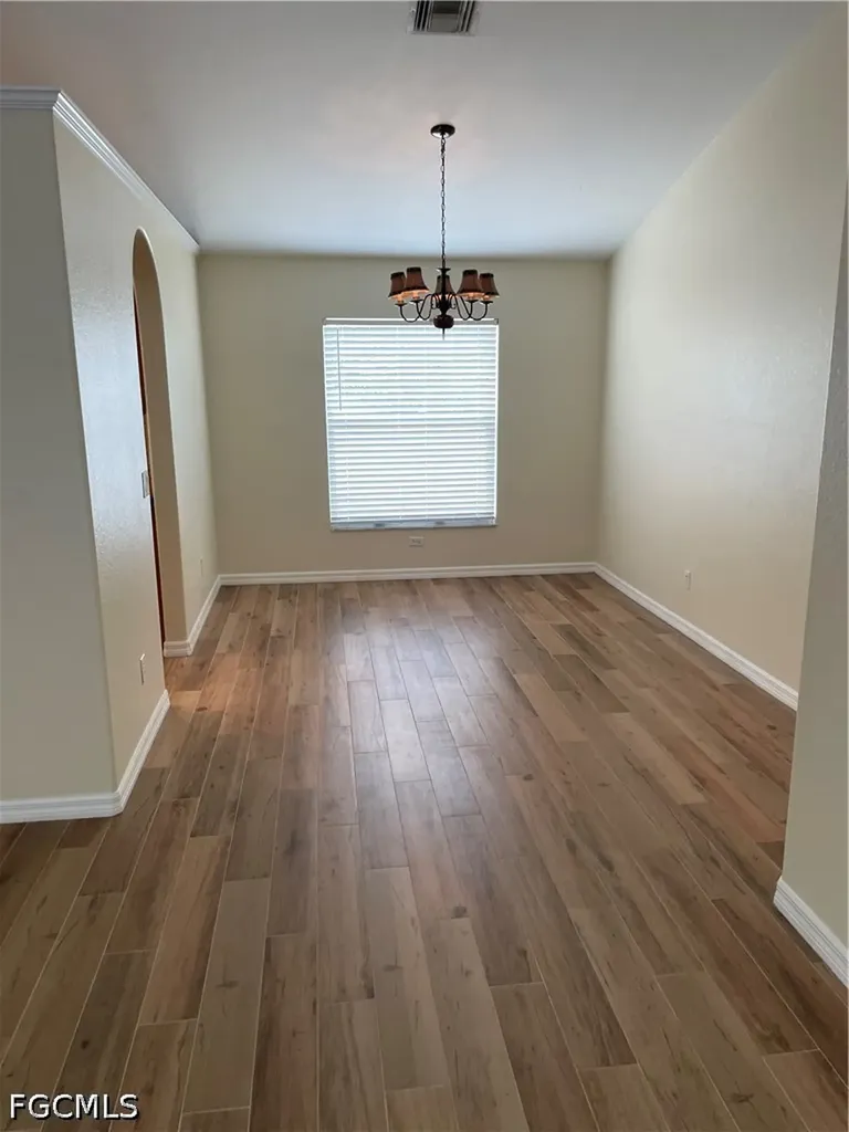 1512 SE 2nd Avenue Cape Coral FL 33990