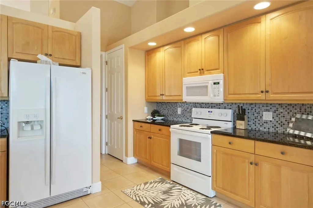 4114 NW 39th Lane Cape Coral FL 33993