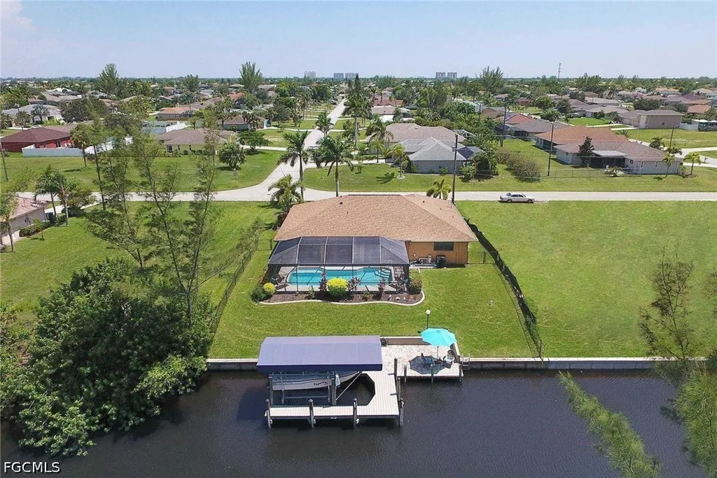 1403 SW 40th Terrace Cape Coral FL 33914