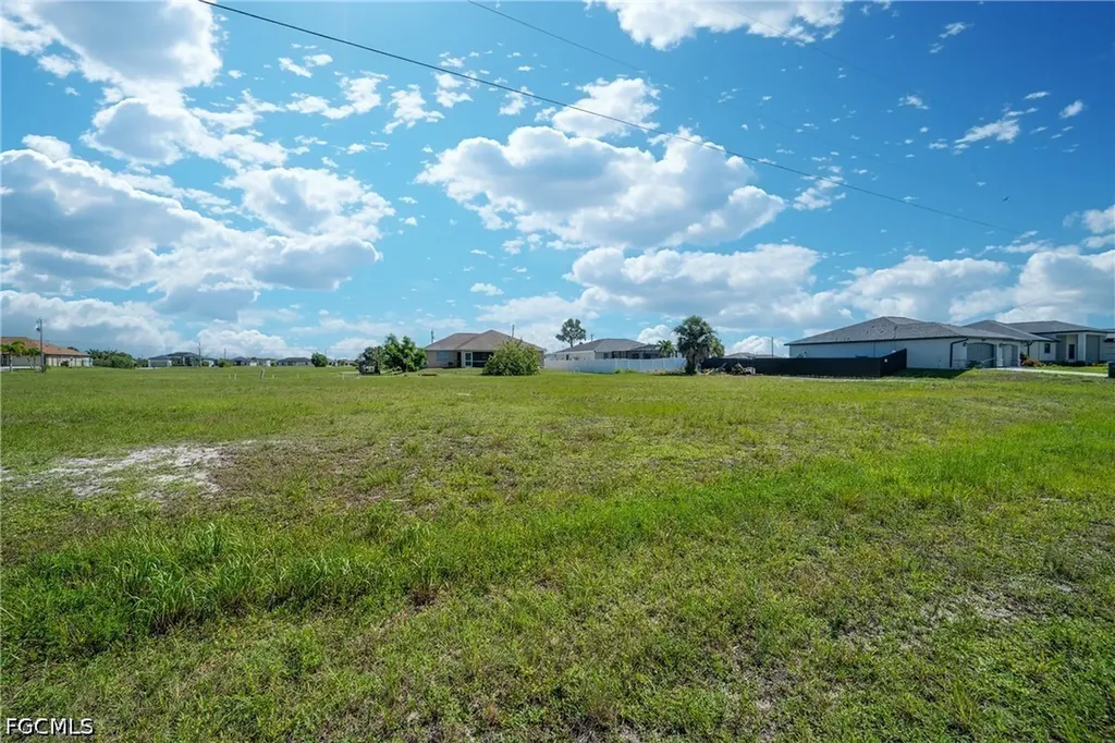 4119 NW 37th Street Cape Coral FL 33993