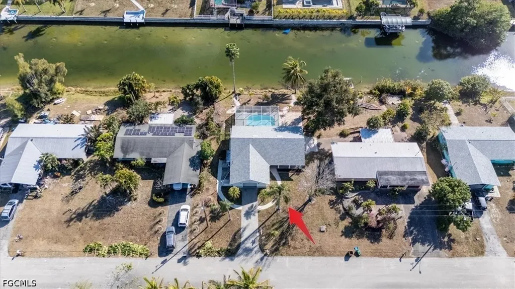 2304 NE 23rd Place Cape Coral FL 33909