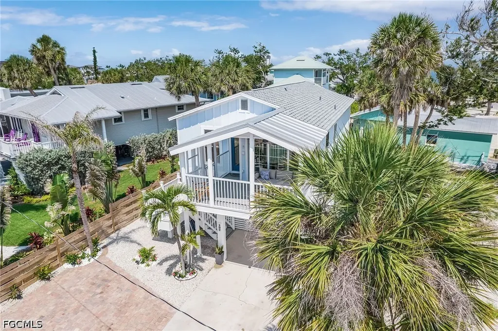 197 Madison Court Fort Myers Beach FL 33931