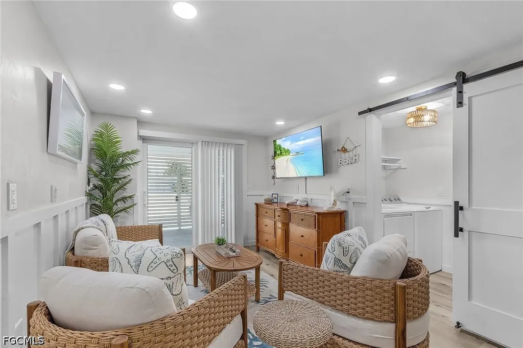 197 Madison Court Fort Myers Beach FL 33931