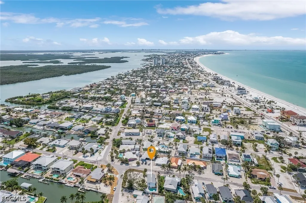 197 Madison Court Fort Myers Beach FL 33931