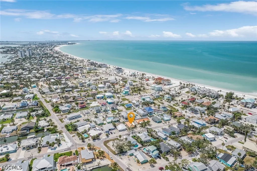 197 Madison Court Fort Myers Beach FL 33931