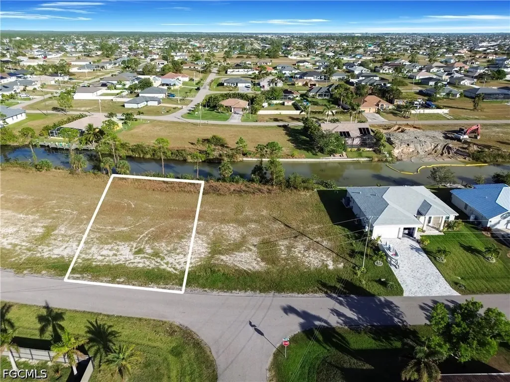 2701 NW 26th Place Cape Coral FL 33993