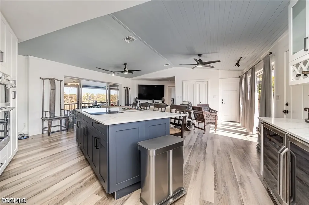 1720 Middle Gulf Drive Sanibel FL 33957