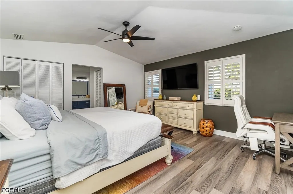 1720 Middle Gulf Drive Sanibel FL 33957