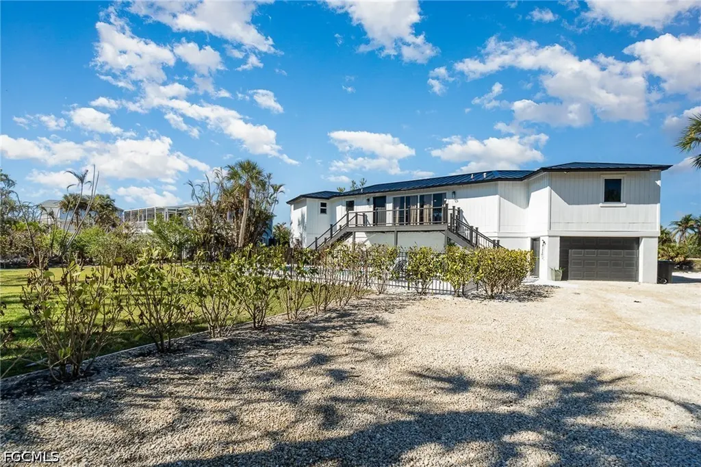 1720 Middle Gulf Drive Sanibel FL 33957