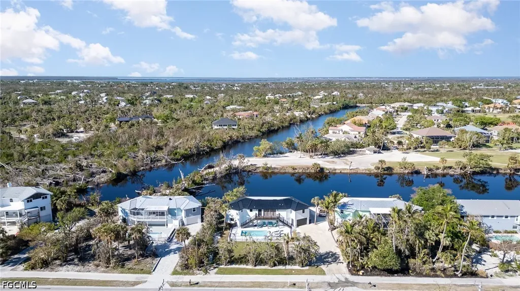 1720 Middle Gulf Drive Sanibel FL 33957