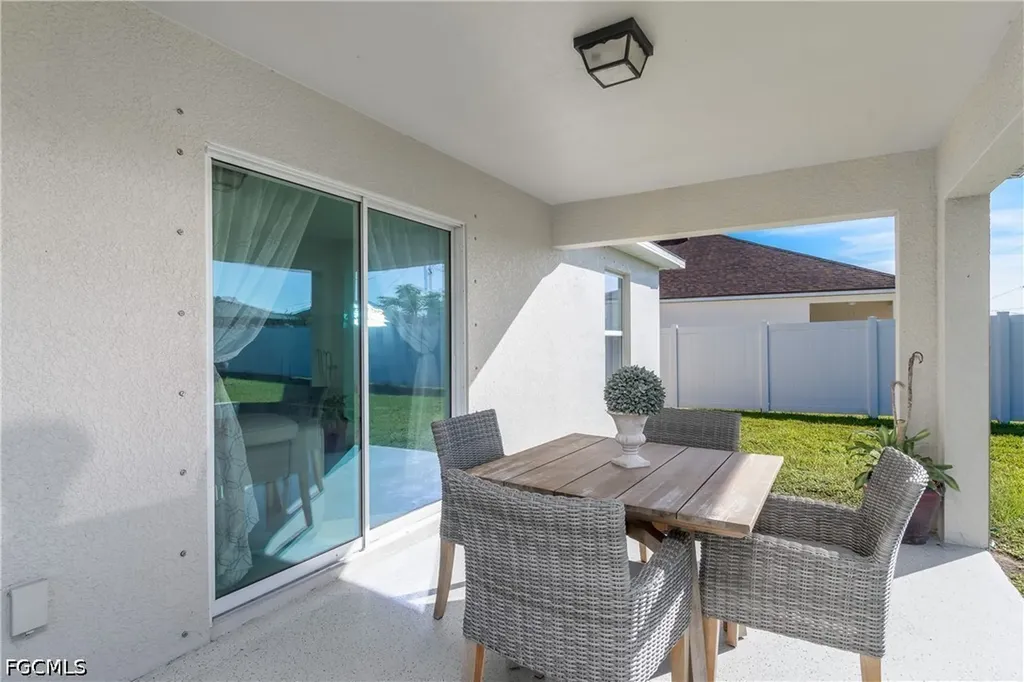 3524 SW 11th Avenue Cape Coral FL 33914