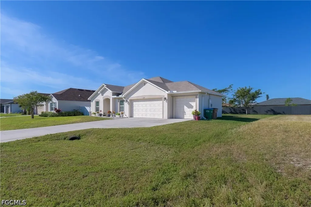 3524 SW 11th Avenue Cape Coral FL 33914