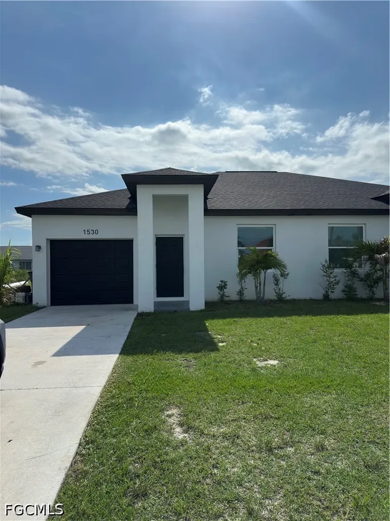1530 Gilbert Avenue S Lehigh Acres FL 33973