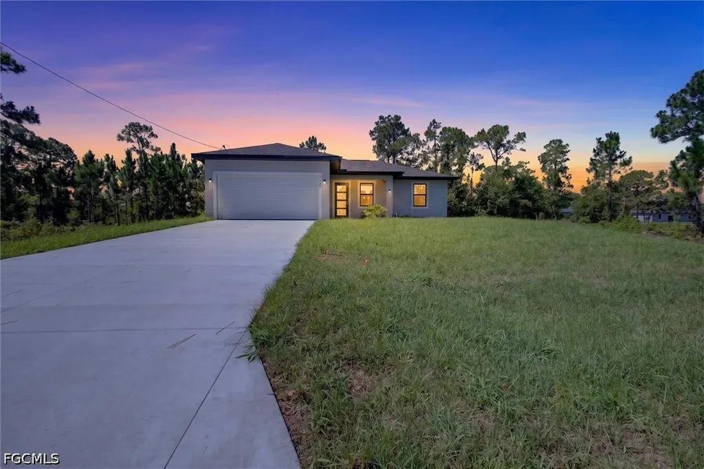 1130 Dutchess Street E Lehigh Acres FL 33974
