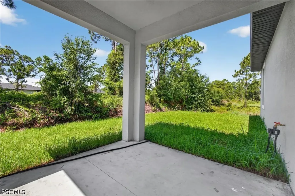 1130 Dutchess Street E Lehigh Acres FL 33974