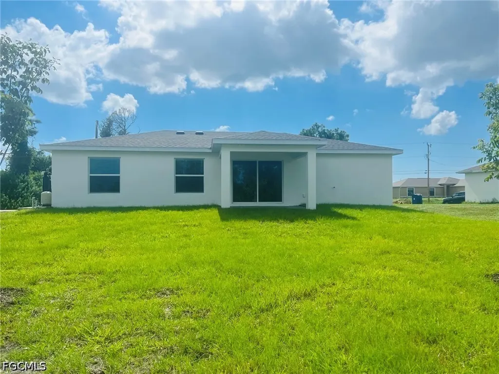 4129 NE 20th Place Cape Coral FL 33909