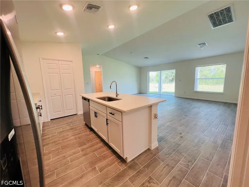 4129 NE 20th Place Cape Coral FL 33909