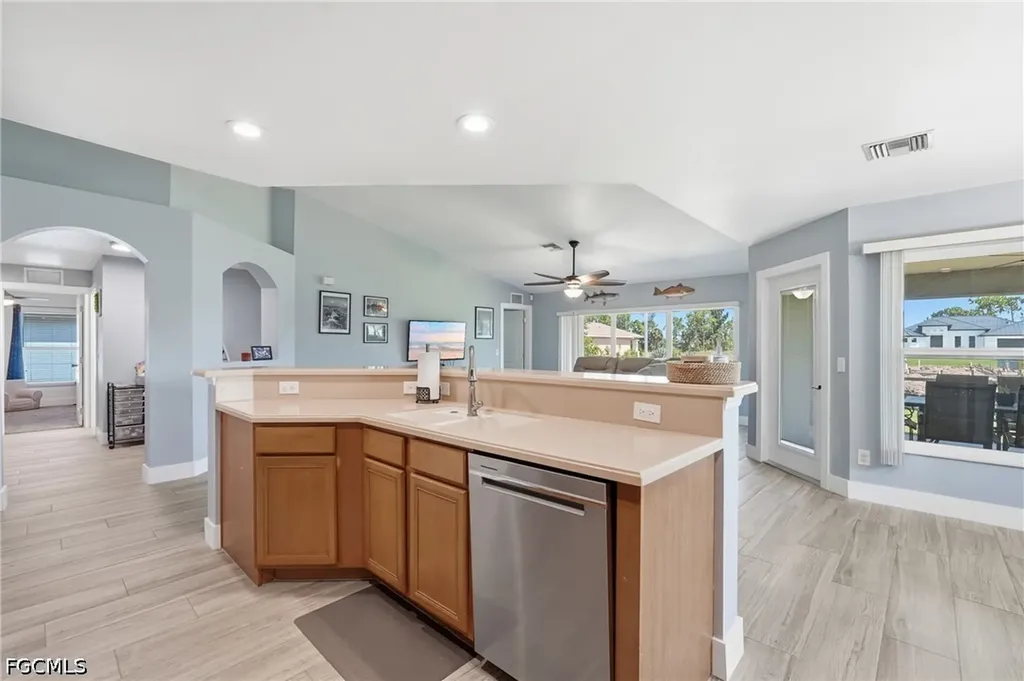 1927 NE 33rd Street Cape Coral FL 33909