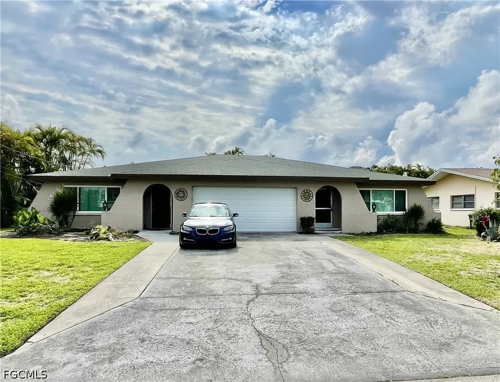 4212 SE 19th Place Cape Coral FL 33904