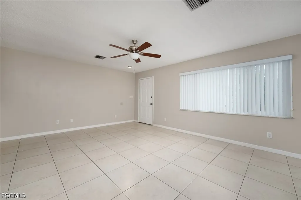 4212 SE 19th Place Cape Coral FL 33904