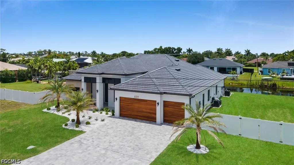 2227 SW 15th Place Cape Coral FL 33991