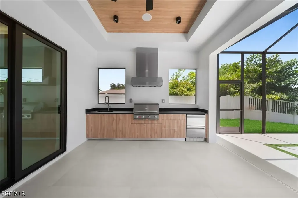 2227 SW 15th Place Cape Coral FL 33991